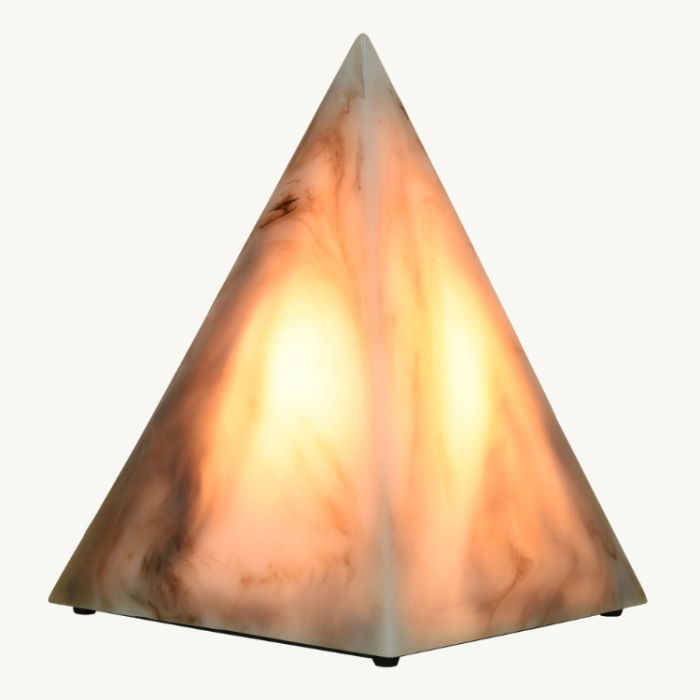 polyresin-pyramid-lamp-1