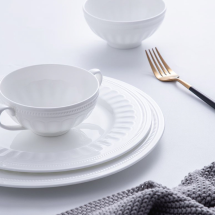 white-tableware-stuart-okoma-1